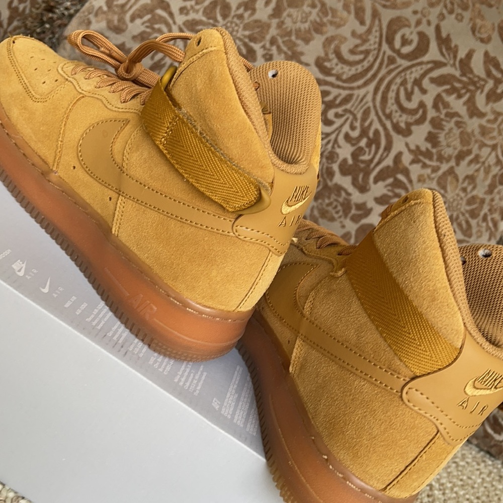 Nike Air Force 1 Hight LV8 3 Youth - Picture 15 of 16